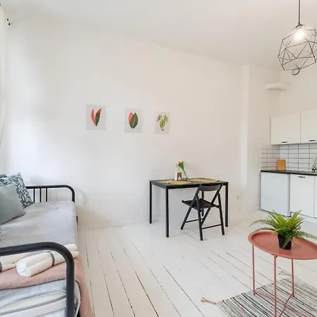 Apartament Dobra!- Uroczy Z Balkonem, Blisko Centrum - By Spaceapart Apartamento *
